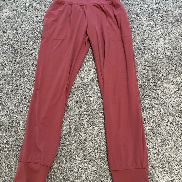 Athleta salutation joggers - Picture 5 of 8